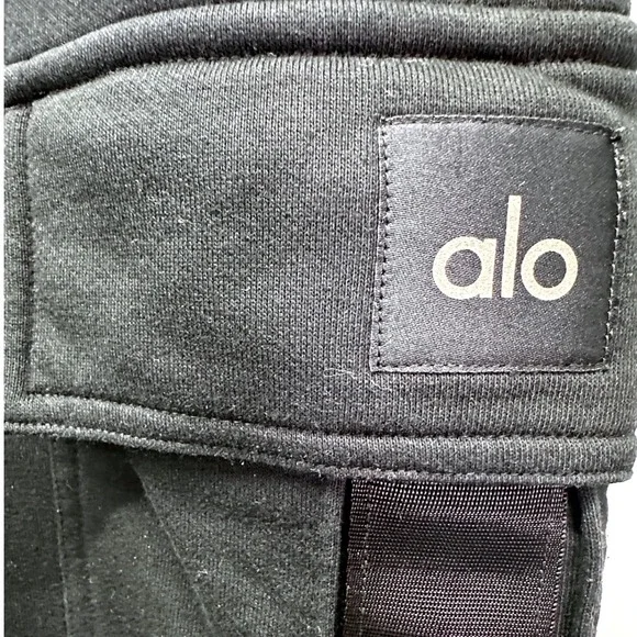 Alo Yoga Mens Highline Black Cargo Joggers Sweatpants Athletic Pants Size Large - Picture 6 of 6